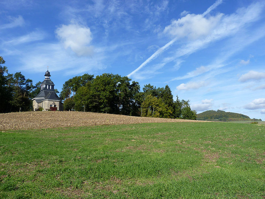 Die Weingartenkapelle in Naumburg, geweiht zu Ehren der Gottesmutter Maria (Foto: Karl-Franz Thiede)